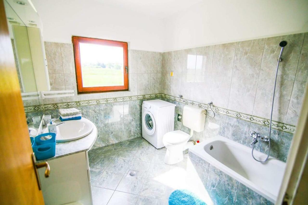 Apartament Kuca za odmor LUCA Posedarje Zewnętrze zdjęcie